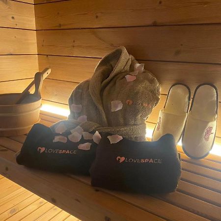 Love Space Sensory Spa & Relax Suite Santa Maria delle Mole Εξωτερικό φωτογραφία